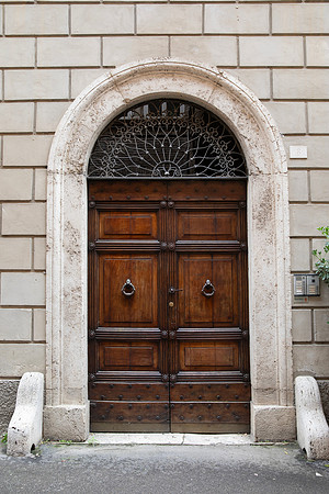 Perugia Door 6