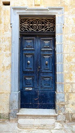 Valetta Door 05