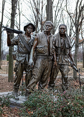 Vietnam Veterans Memorial Soldiers