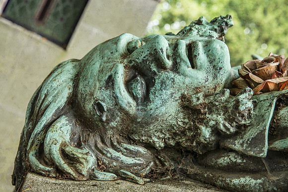 Bronze Head in Pere Lachaise