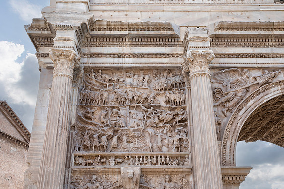 Forum Arch