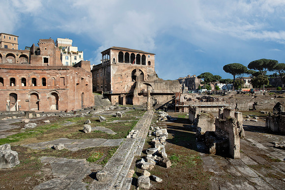 Forum Golden Hour 2